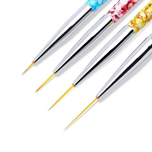 Pinceles liner para diseños