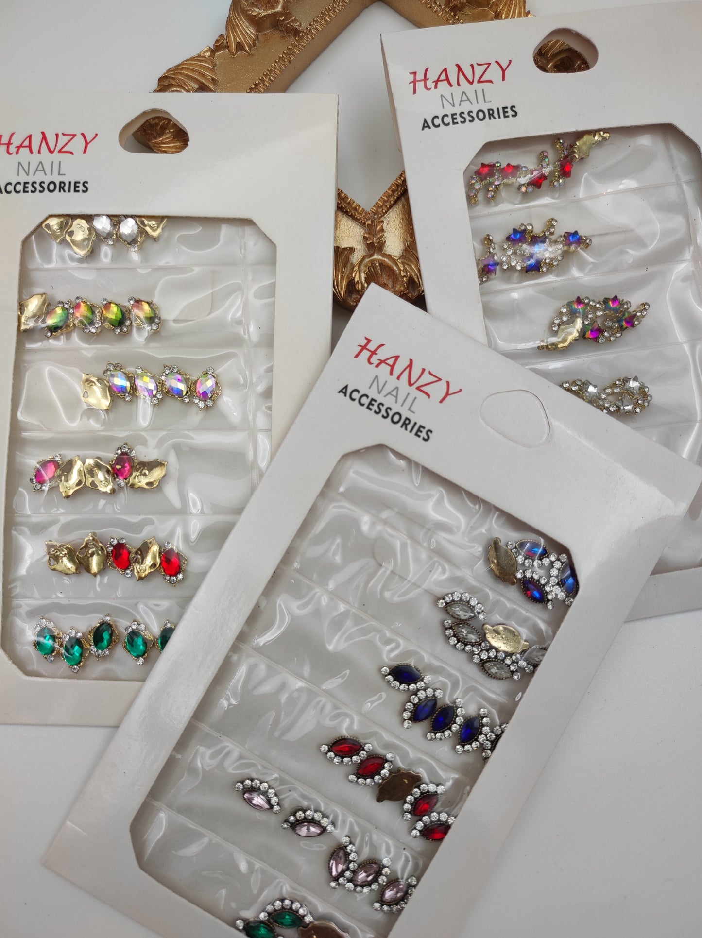 Dijes o joyeria para uñas