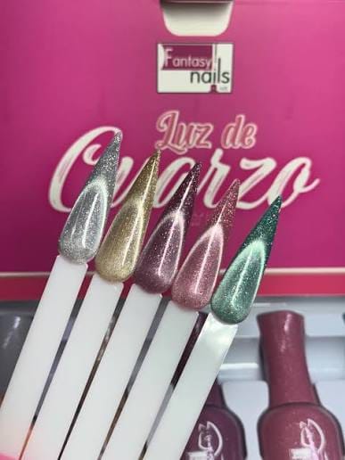 Gama varias de  fantasy nails